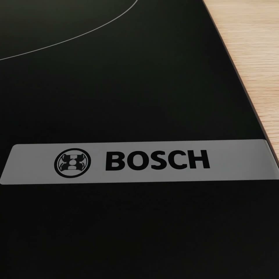 Встраиваемая индукционная панель Bosch PUE611BB5E конфорки 4 шт. — Видеообзор