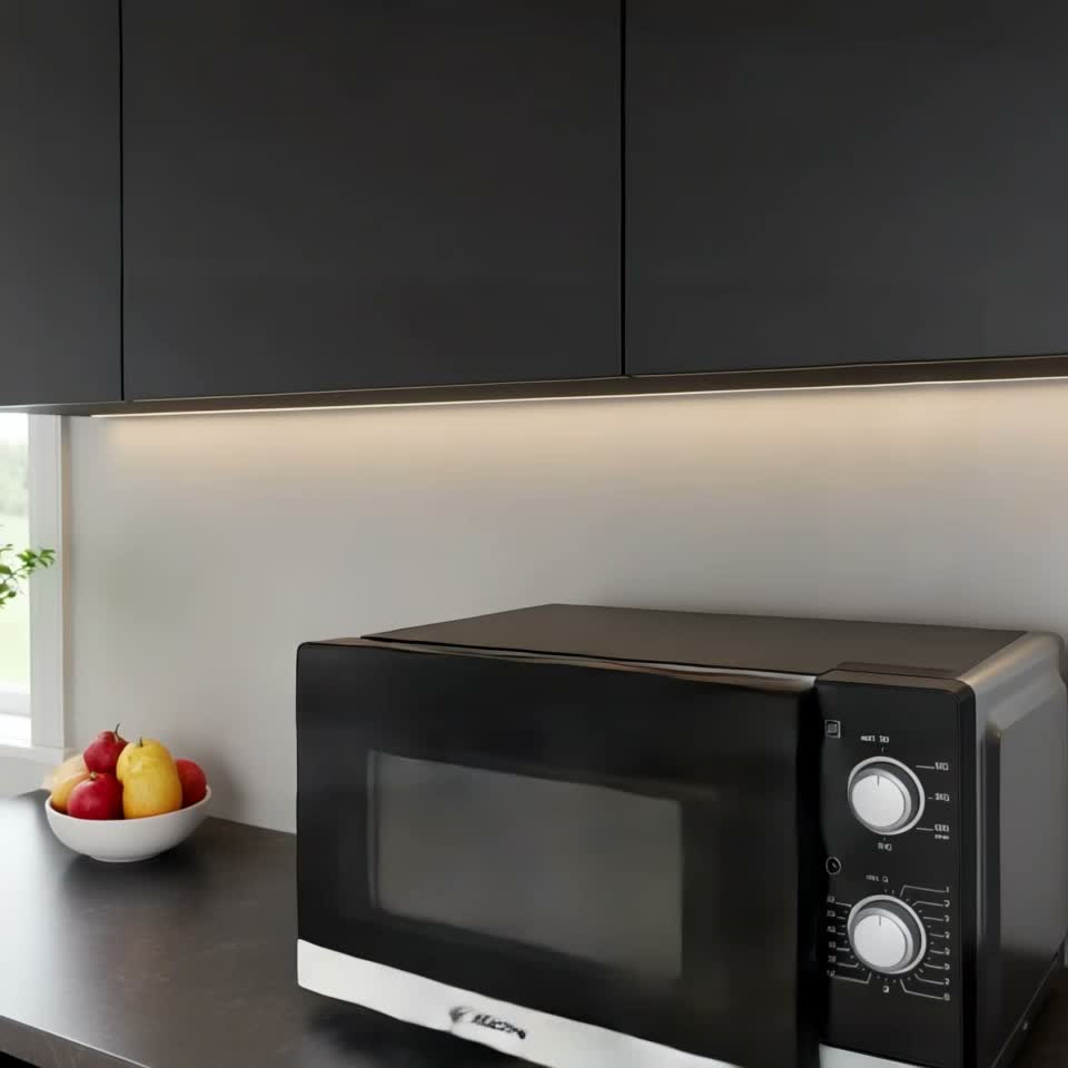 Микроволновая печь Bosch FFL020MS1, Отдельностоящий, 20 л — Видеообзор